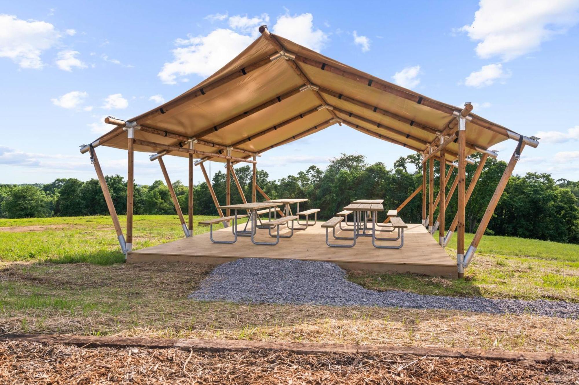The Lodges At Eden Reserve - Cabins Near Ark Williamstown Ngoại thất bức ảnh